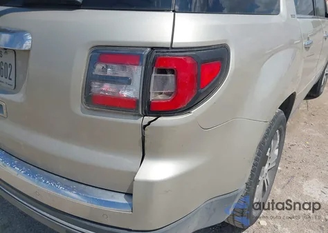 2015 GMC Acadia Slt-2 z USA, uszkodzony, nr VIN 1GKKRSKD1FJ138180